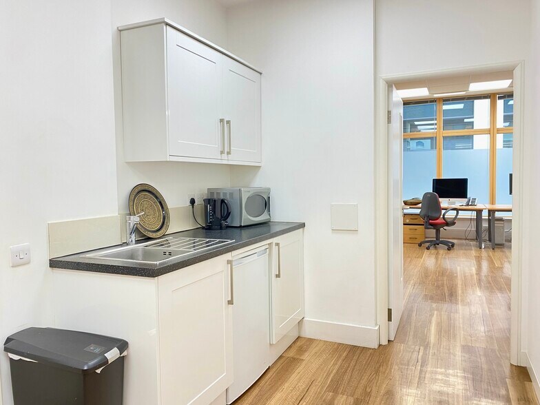 11 Ebenezer St, Londres à louer - Photo intérieure - Image 3 de 7