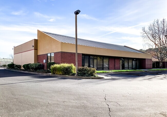 Plus de détails pour 999 Andersen Dr, San Rafael, CA - Local d'activités, Industriel à louer