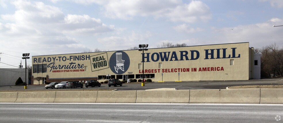 7937 Crescent Blvd, Pennsauken, NJ à louer - Photo du bâtiment - Image 2 de 3