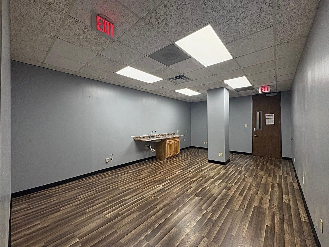 2501 Palmer Hwy, Texas City, TX for lease Interior Photo- Image 1 of 2