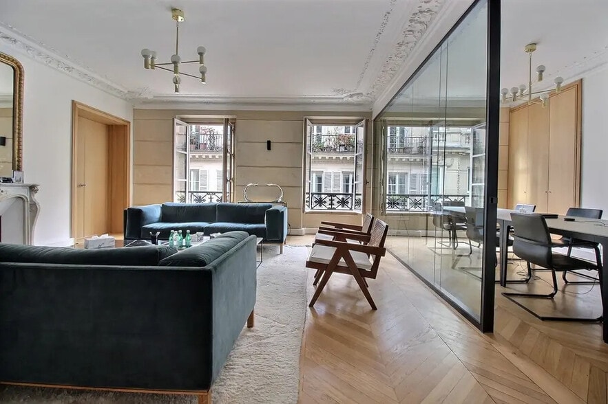 10 Rue Du Mont Thabor, Paris for lease - Building Photo - Image 2 of 13