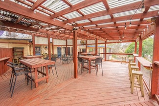 Plus de détails pour 1205 Main St, Bandera, TX - Commerce de détail à louer