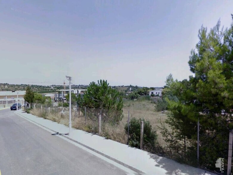 Carrer del Riu Túria, 7, Montserrat, Valencia à vendre - Photo du bâtiment - Image 3 de 4