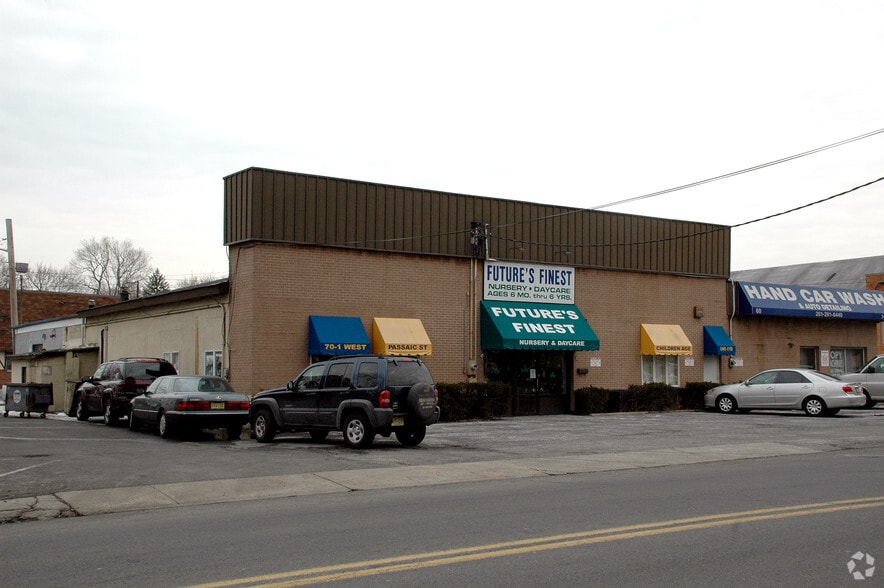 60 W Passaic St, Rochelle Park, NJ for lease - Building Photo - Image 3 of 4