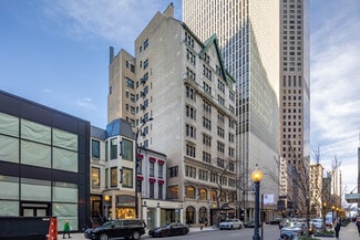 Plus de détails pour 70 E Walton St, Chicago, IL - Commerce de détail à louer