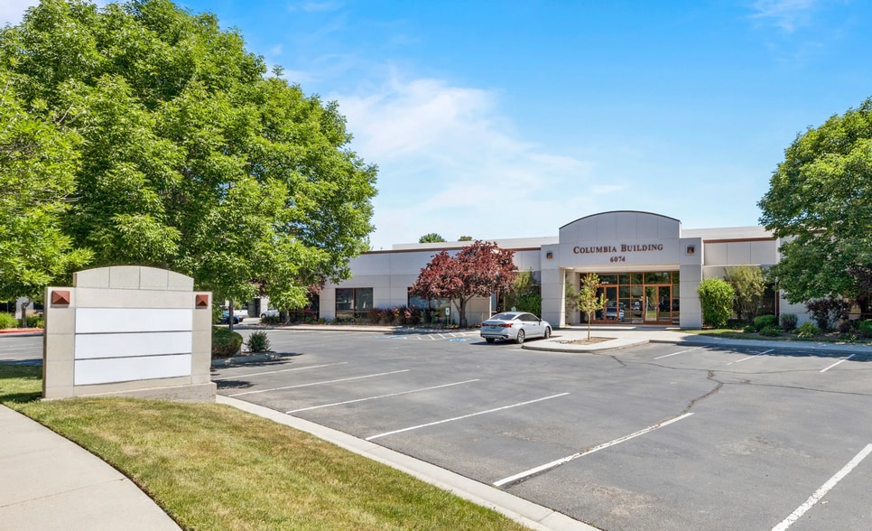 6074 N Discovery Way, Boise, ID for sale - Building Photo - Image 2 of 17