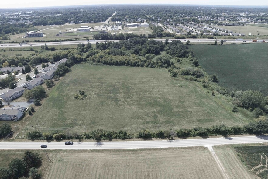1516 Lyford Rd, Rockford, IL for sale - Building Photo - Image 2 of 4