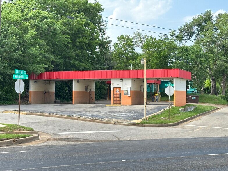 720 E Rosedale St, Tyler, TX for sale - Building Photo - Image 3 of 12