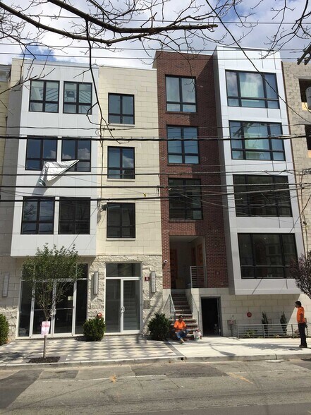 411 Jefferson St, Hoboken, NJ à vendre - Photo du bâtiment - Image 1 de 2