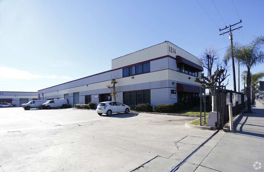 1214 Santa Anita Ave, South El Monte, CA for lease - Building Photo - Image 2 of 3