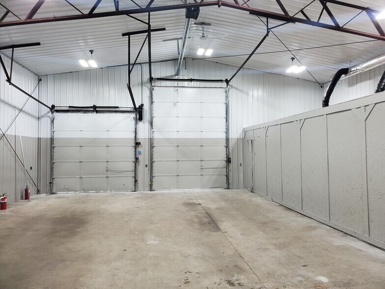 117 N Oakridge Dr, North Prairie, WI à louer - Photo du bâtiment - Image 3 de 9