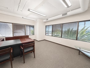 5757 W Century Blvd, Los Angeles, CA for lease Interior Photo- Image 2 of 4