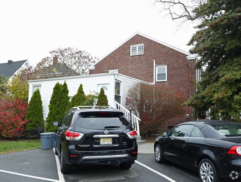 464 Broadway, Long Branch, NJ à louer - Photo du bâtiment - Image 3 de 7