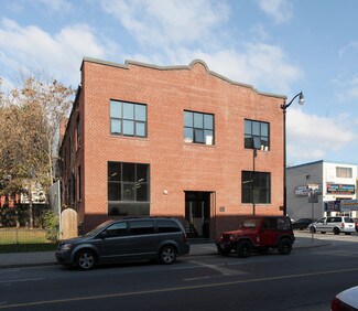 Plus de détails pour 2738 Dundas St W, Toronto, ON - Bureau/Commerce de détail à louer