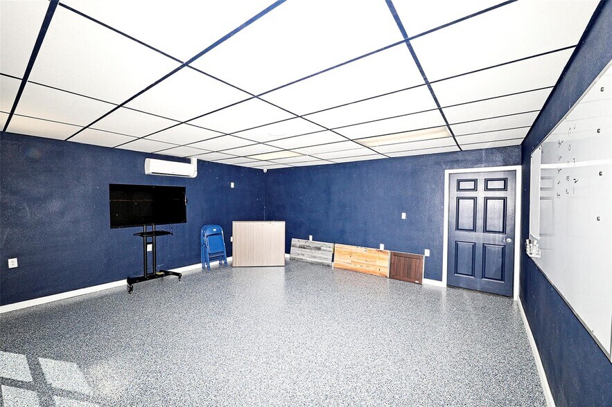 406 W Wise St, Bowie, TX à vendre - Photo du bâtiment - Image 2 de 38