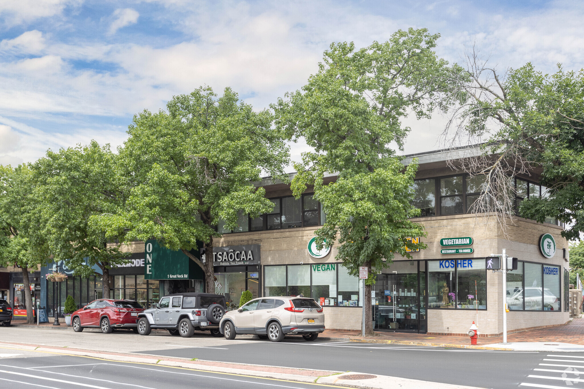 1-11 Great Neck Rd, Great Neck, NY for lease Primary Photo- Image 1 of 5