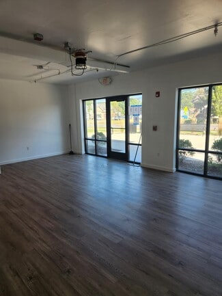 Plus de détails pour 133 S East St, Amherst, MA - Bureau à louer