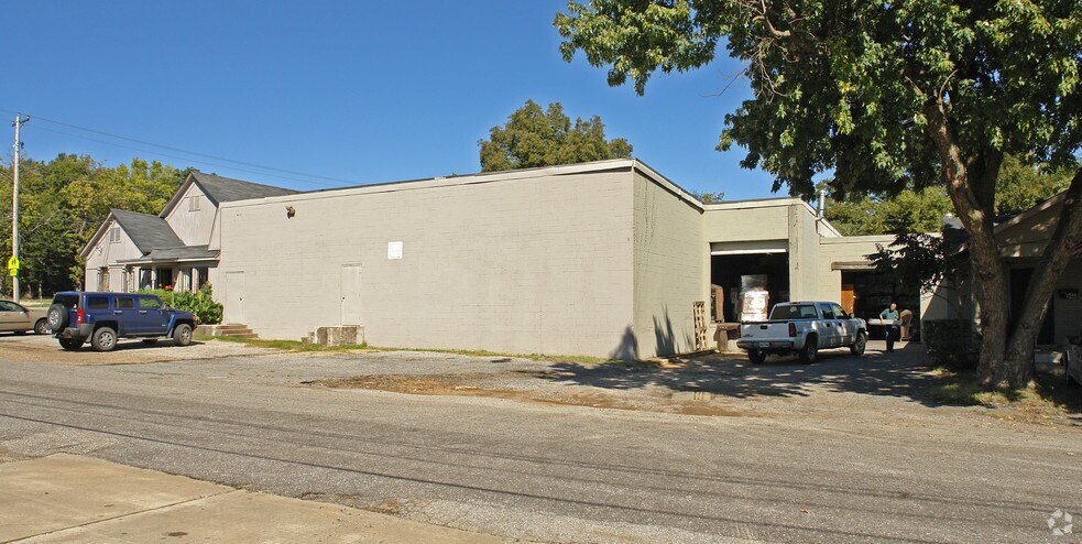 2634 Yale Ave, Memphis, TN à louer - Photo du bâtiment - Image 2 de 4