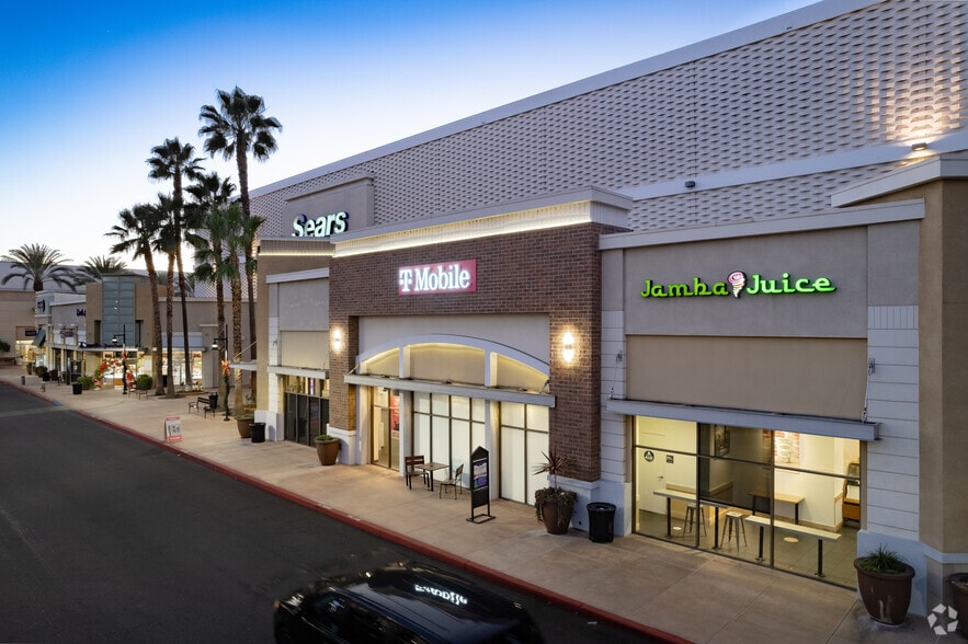 15580-15600 Whittwood Ln, Whittier, CA for lease - Building Photo - Image 3 of 5