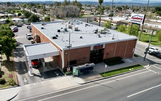 Supermarket with ATM Drive Thru - Drive Through Restaurant