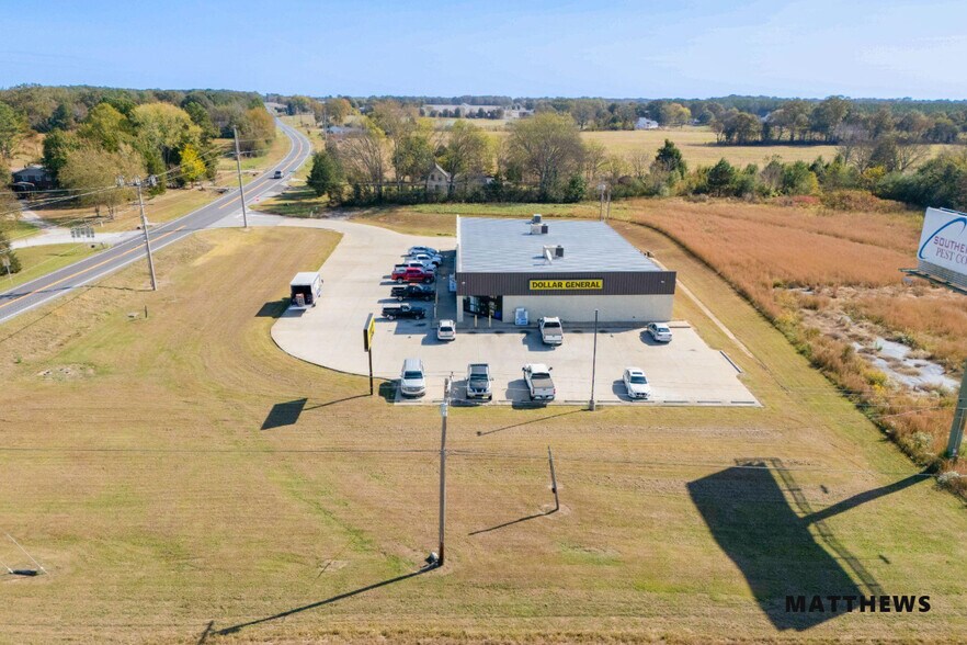 100 Highway 64, Killen, AL à vendre - Photo du bâtiment - Image 2 de 3