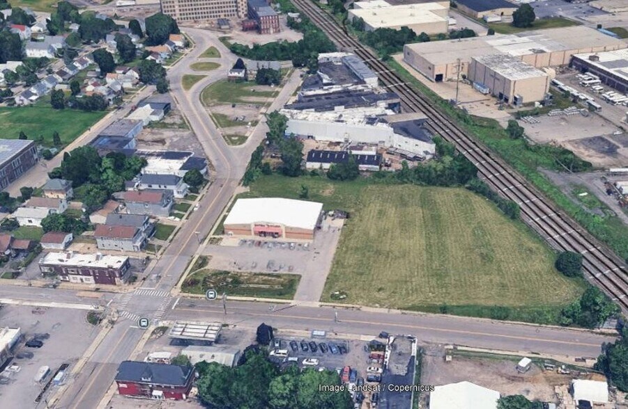 125 Skillen St, Buffalo, NY à vendre - Photo du bâtiment - Image 3 de 13