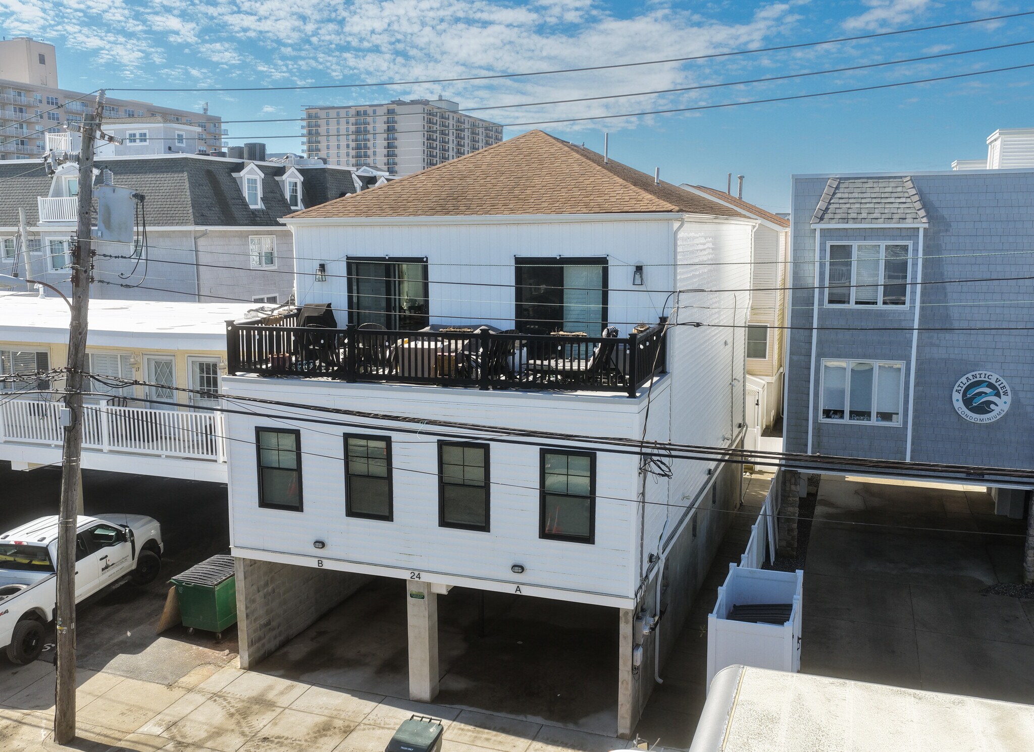 24 S Washington Ave, Margate City, NJ à vendre Photo principale- Image 1 de 19