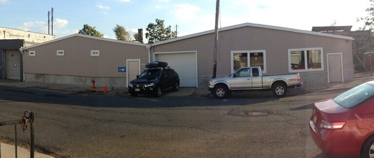 169 Christie St, Newark, NJ à louer - Photo du bâtiment - Image 3 de 3