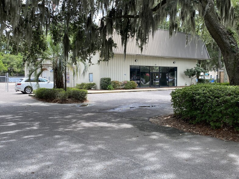 1425 Ribaut Rd, Port Royal, SC for sale - Primary Photo - Image 1 of 1