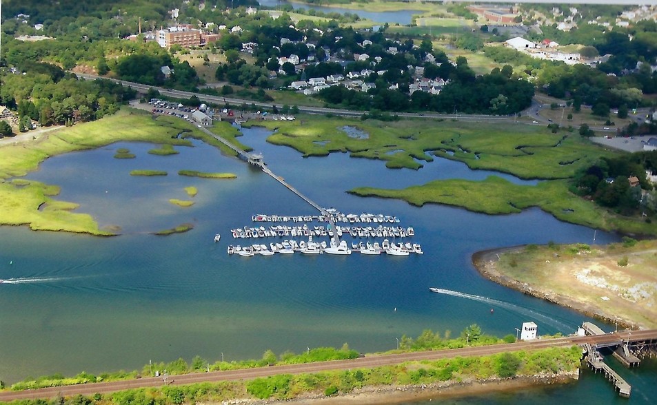 30 Marsh St, Gloucester, MA for sale - Primary Photo - Image 1 of 1