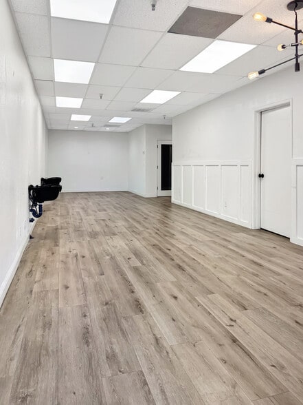 271-289 E H St, Benicia, CA for sale - Interior Photo - Image 3 of 12