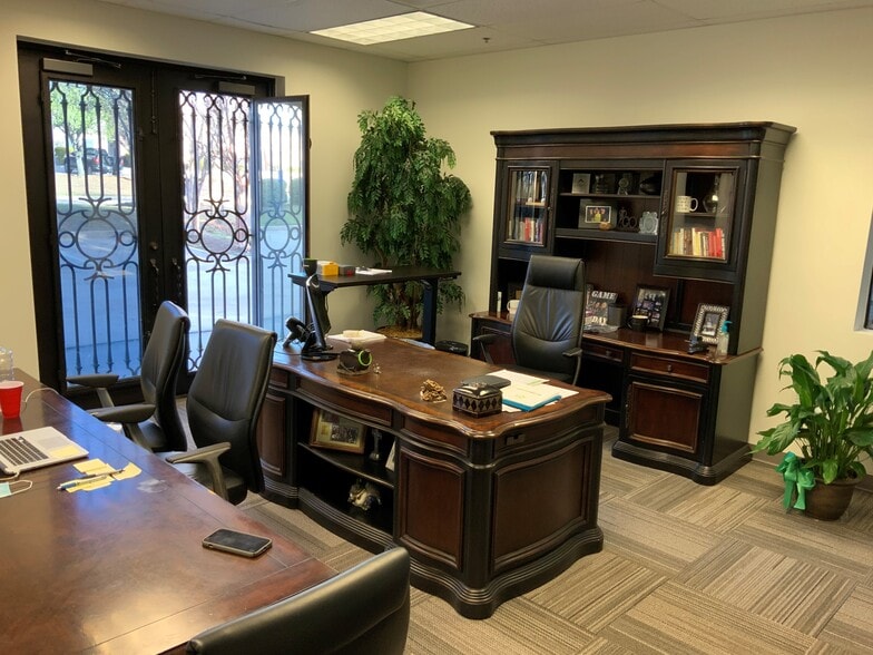 530 S Nolen Dr, Southlake, TX for lease - Interior Photo - Image 3 of 6