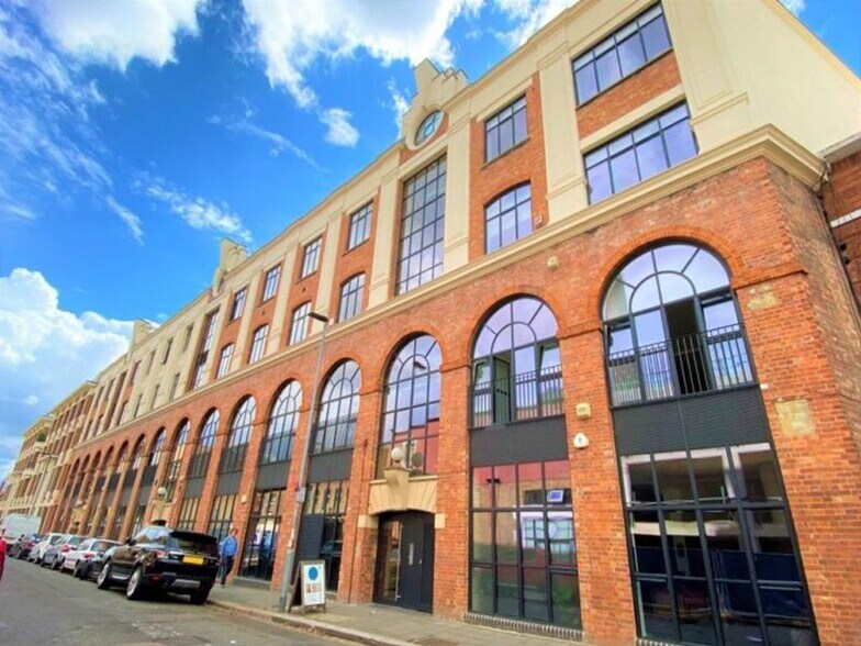 32-39 Warple Way, Londres à louer - Photo du bâtiment - Image 2 de 3