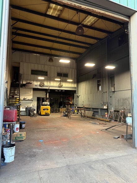 147 Wayne St, Staten Island, NY for lease - Building Photo - Image 3 of 3