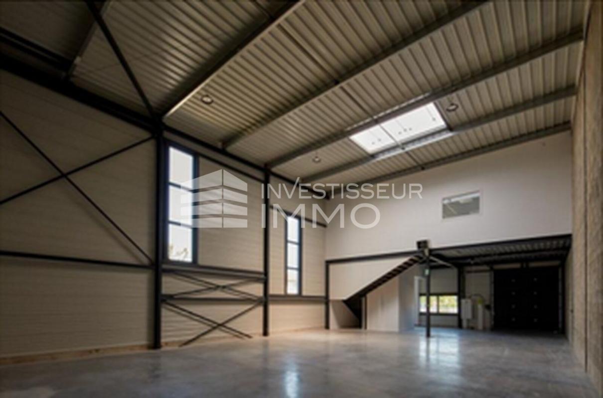Flex in Villemoisson-sur-Orge for lease Interior Photo- Image 1 of 4