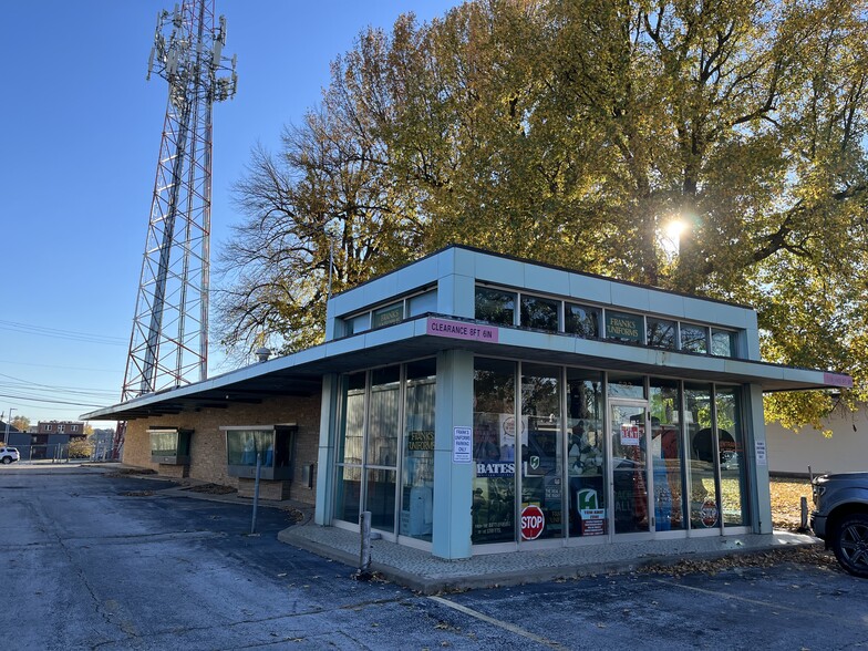 532 E Walnut St, Springfield, MO for sale - Building Photo - Image 1 of 1