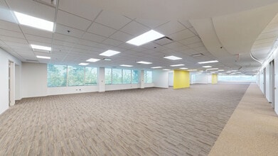 4 Overlook Pt, Lincolnshire, IL for lease Matterport 3D Scan- Image 1 of 5