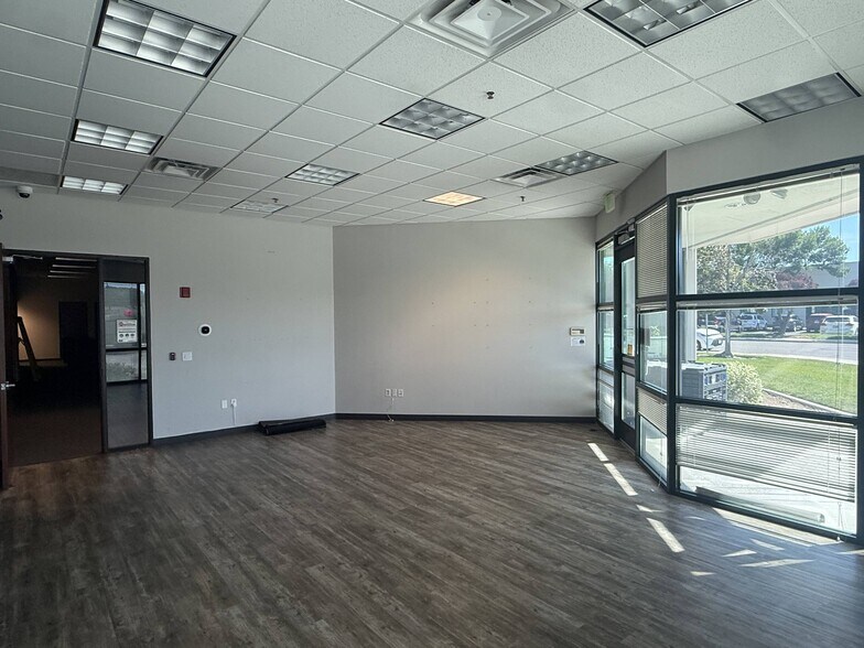 391 N Ancestor Pl, Boise, ID à louer - Photo du bâtiment - Image 3 de 14