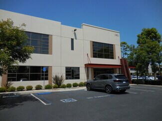 Plus de détails pour 19801 Hamilton Ave, Torrance, CA - Industriel à louer