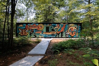 Plus de détails pour 9239 E 8 Mile Rd, Luther, MI - Services hôteliers à vendre