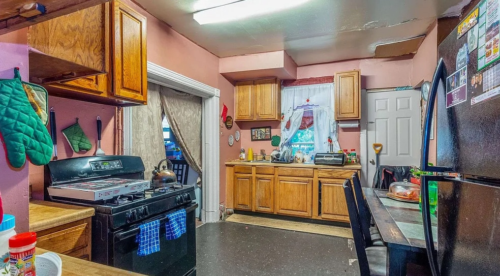 33 Jackson St, Staten Island, NY for sale - Building Photo - Image 3 of 9