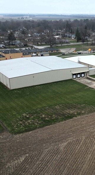 100 Trowbridge Rd, Neoga, IL à vendre - Aérien - Image 2 de 10