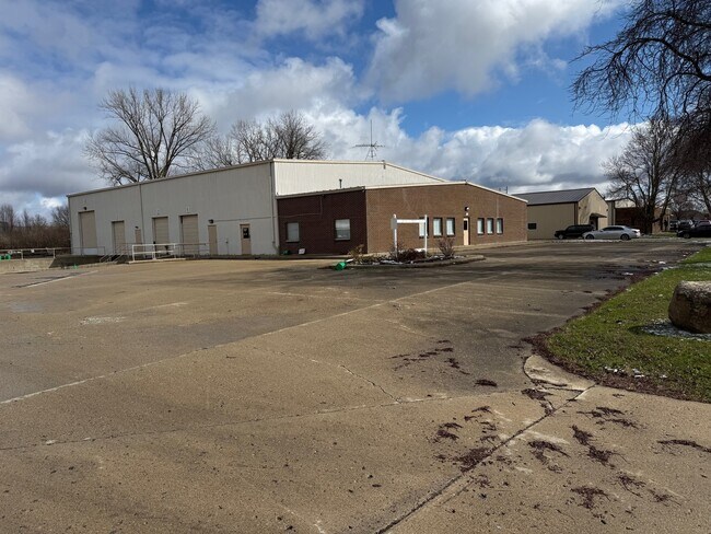 More details for 100 Creasy Ct, Lafayette, IN - Industrial for Lease