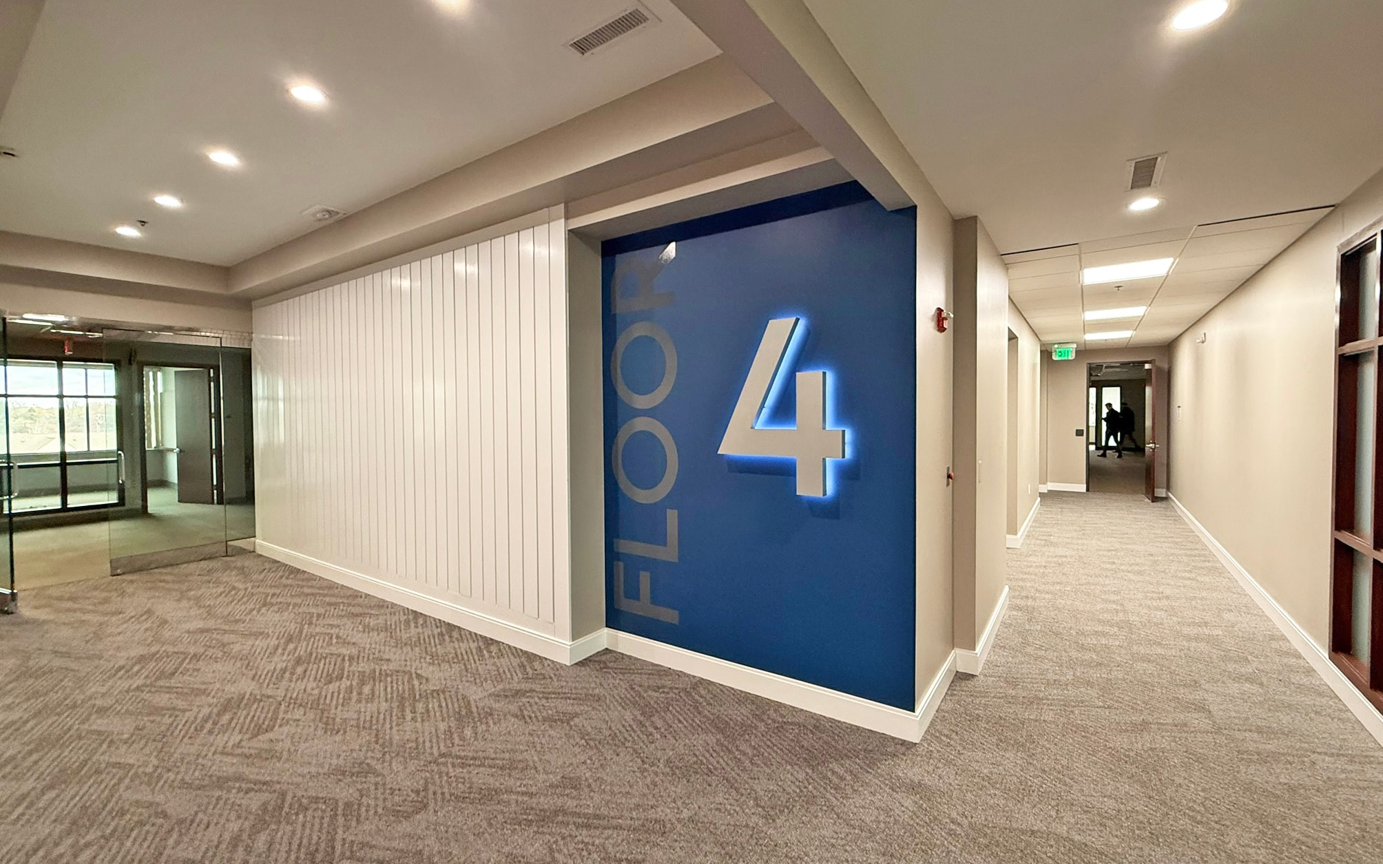 26300 Northwestern Hwy, Southfield, MI for lease Interior Photo- Image 1 of 5