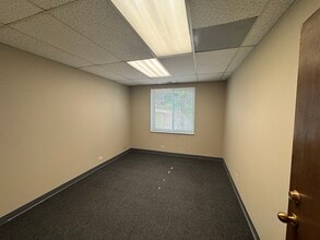 2055 S Oneida St, Denver, CO for lease Interior Photo- Image 1 of 1