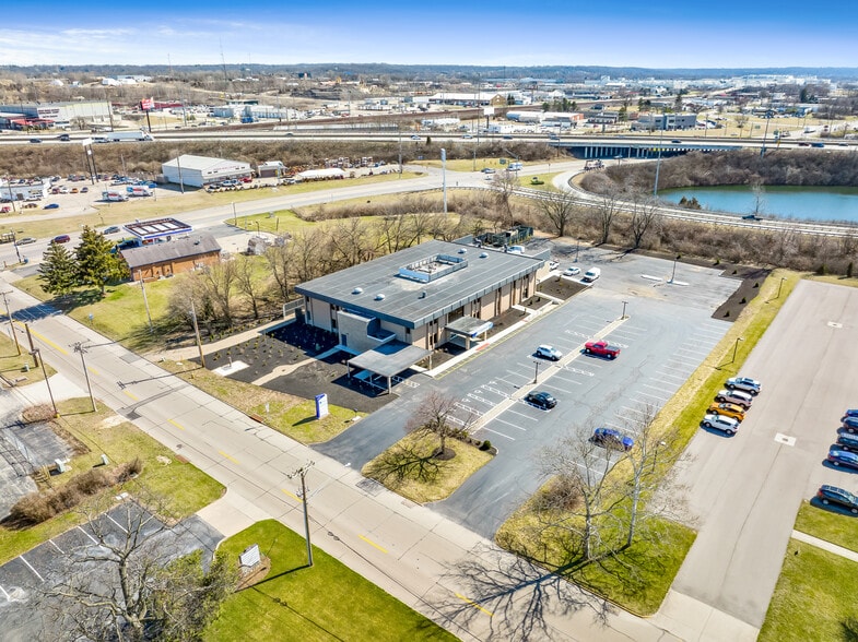 2210 Arbor Blvd, Dayton, OH for lease - Building Photo - Image 2 of 6