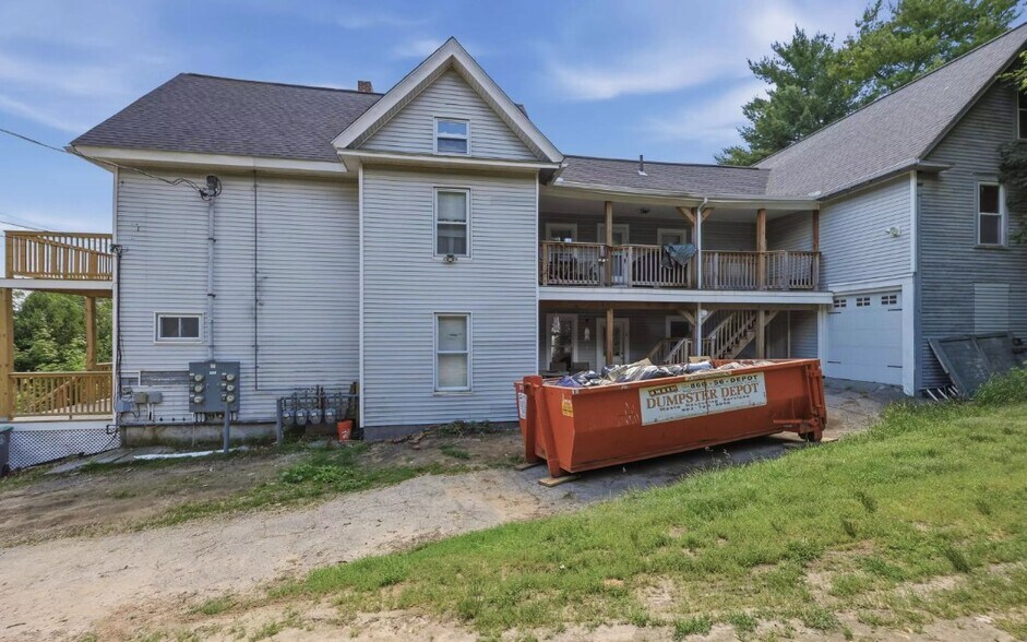 194-196 Main St, Pembroke, NH à vendre - Photo du bâtiment - Image 3 de 16