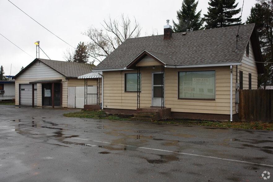 5645 N Government Way, Coeur d'Alene, ID à vendre - Photo du bâtiment - Image 3 de 4