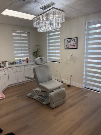Plus de détails pour 550 Heritage Dr, Jupiter, FL - Bureau à louer