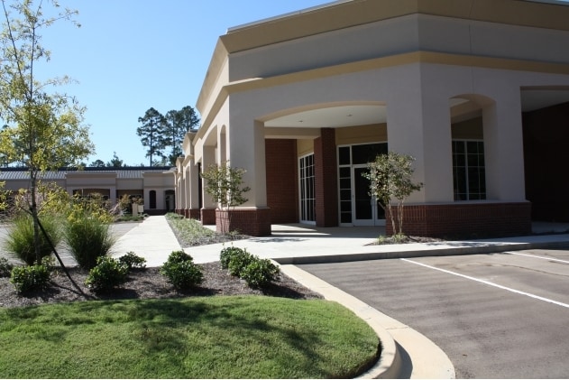 120 Stone Creek Blvd, Flowood, MS for lease - Building Photo - Image 2 of 7